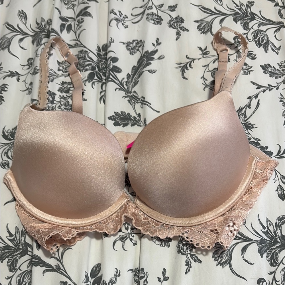 Beyond Sexy Push Up Bra